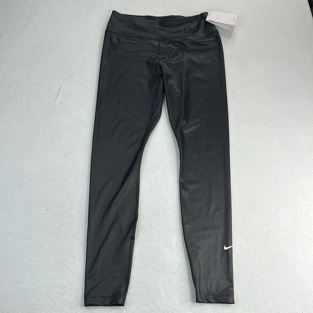 Nike One Womens Leggings size M New with tags